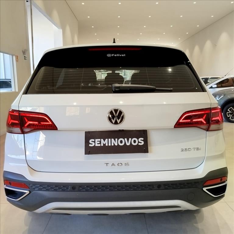 TAOS 1.4 250 TSI TOTAL FLEX HIGHLINE AUTOMÁTICO