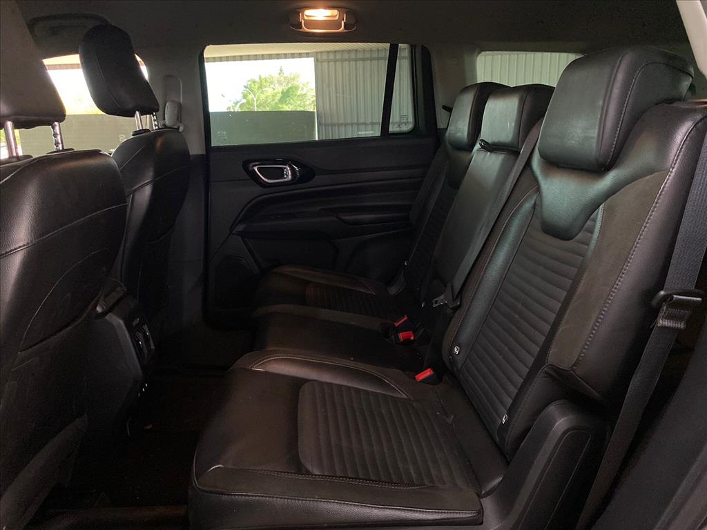 COMMANDER 1.3 T270 TURBO FLEX LIMITED AT68