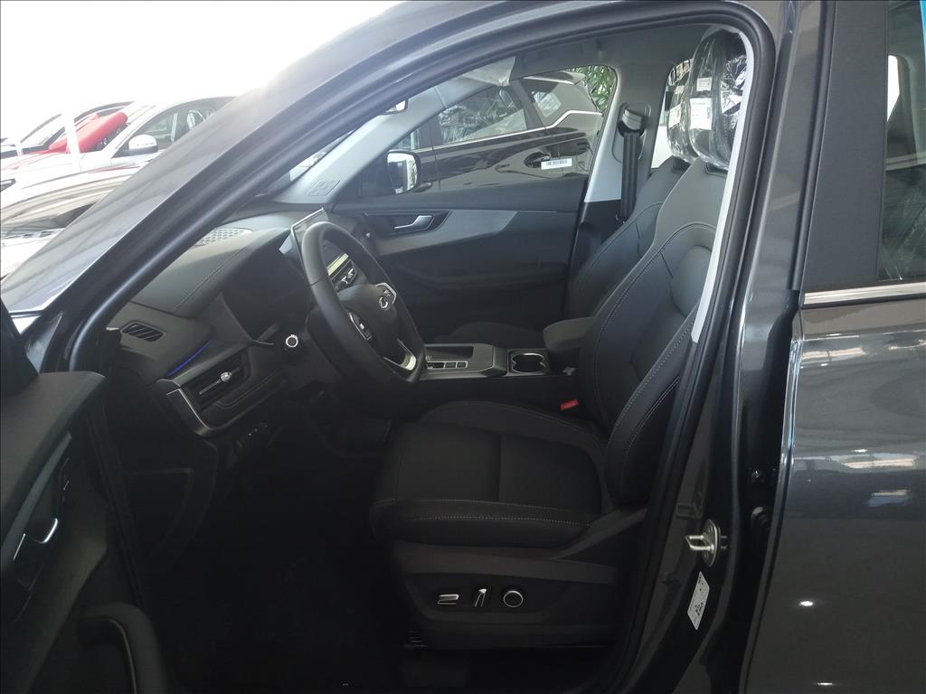 TIGGO 5x 1.5 VVT TURBO iFLEX SPORT CVT4 TIGGO 5x 1.5 VVT TURBO iFLEX SPORT CVT4