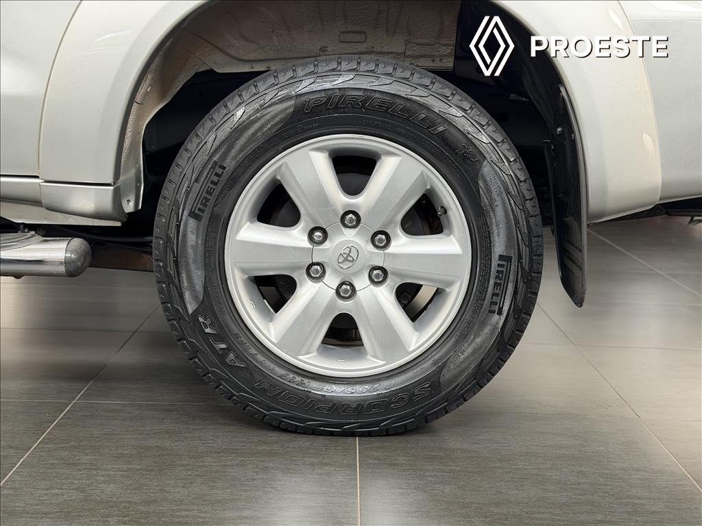HILUX SW4 2.7 SR 4X2 16V GASOLINA 4P AUTOMÁTICO9