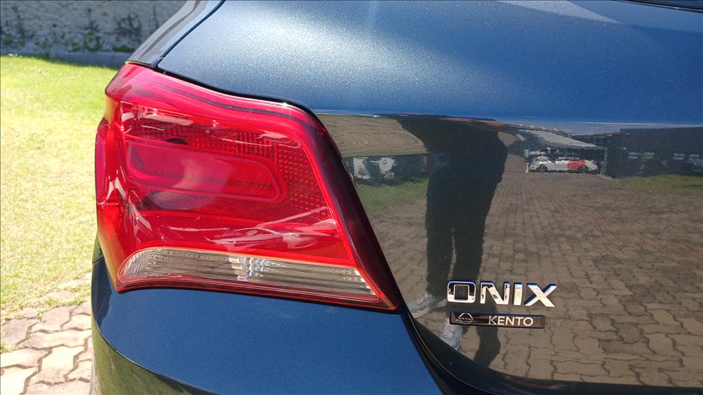 ONIX 1.4 MPFI ACTIV 8V FLEX 4P AUTOMÁTICO12