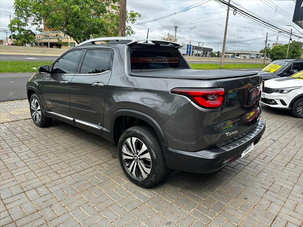 TORO 1.3 TURBO 270 FLEX VOLCANO AT66