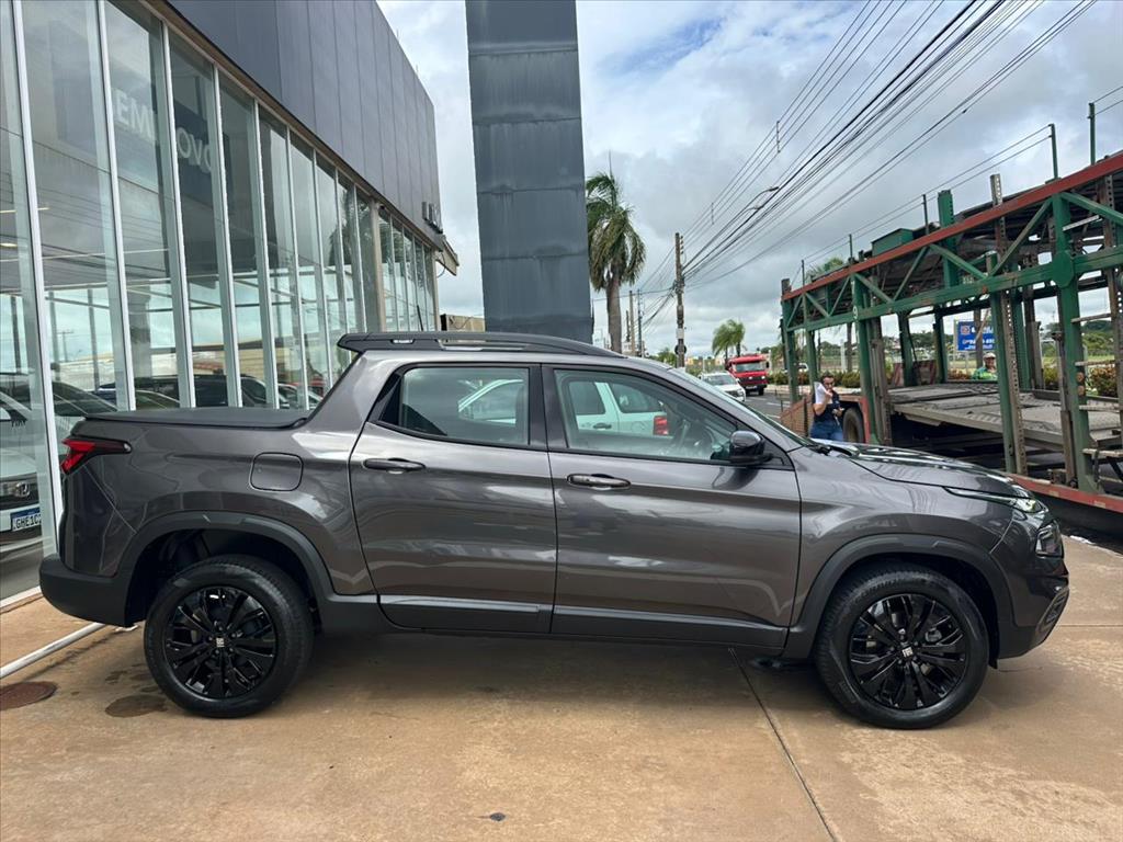 TORO 1.3 TURBO 270 FLEX VOLCANO AT67