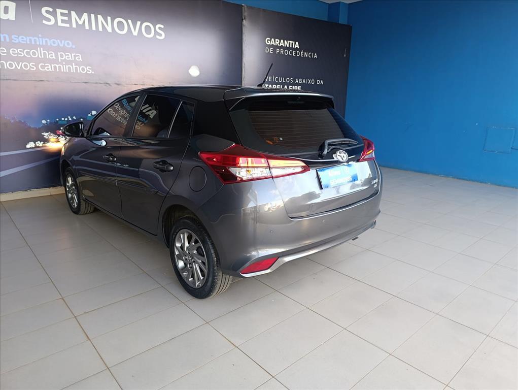 YARIS 1.5 16V FLEX XS CONNECT MULTIDRIVE5