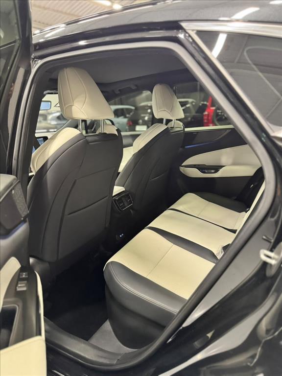 NX 350h 2.5 16V VVT-I HYBRID F-SPORT CVT AWD9