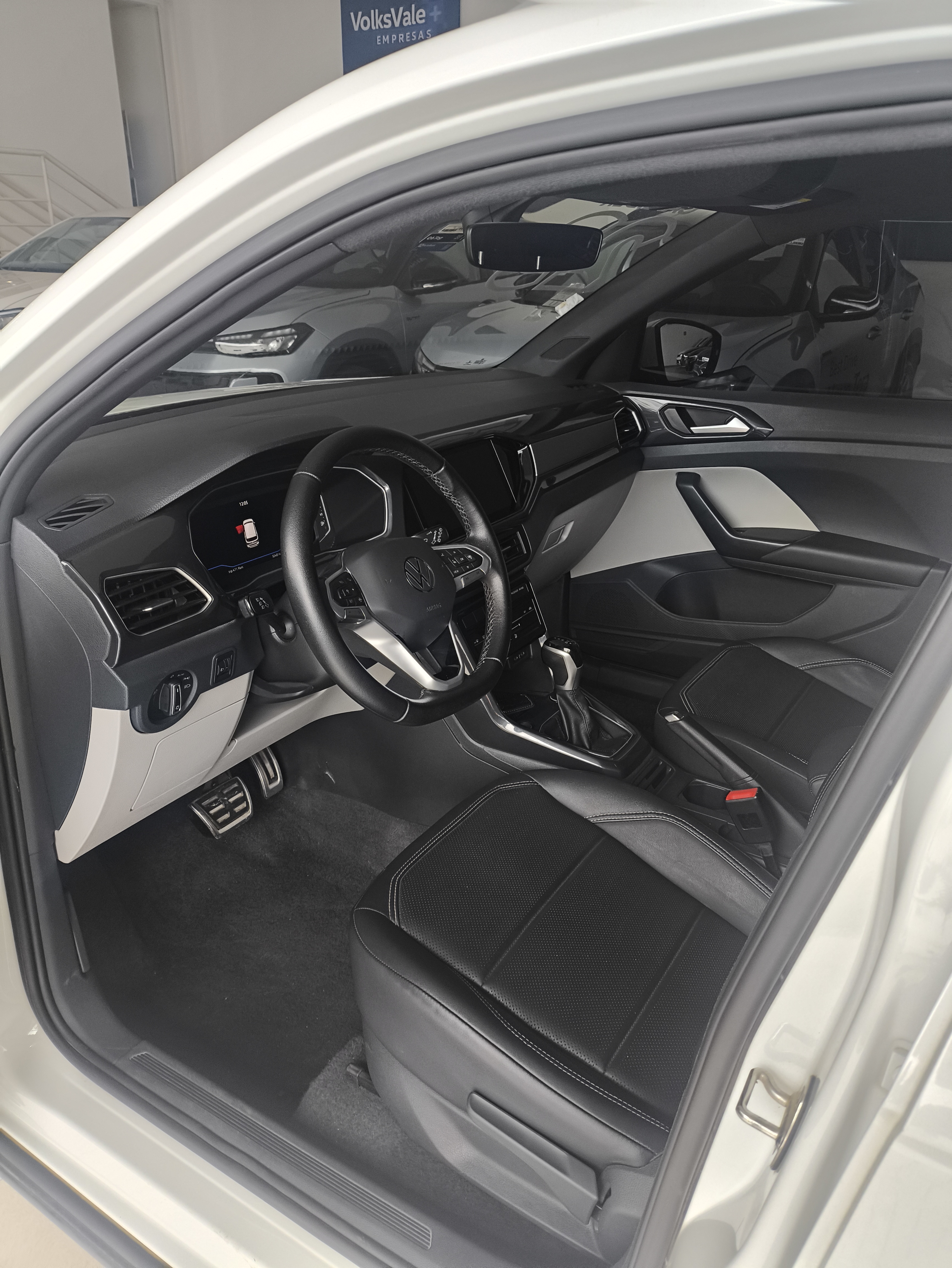 T-CROSS 1.4 250 TSI TOTAL FLEX HIGHLINE AUTOMÁTICO9