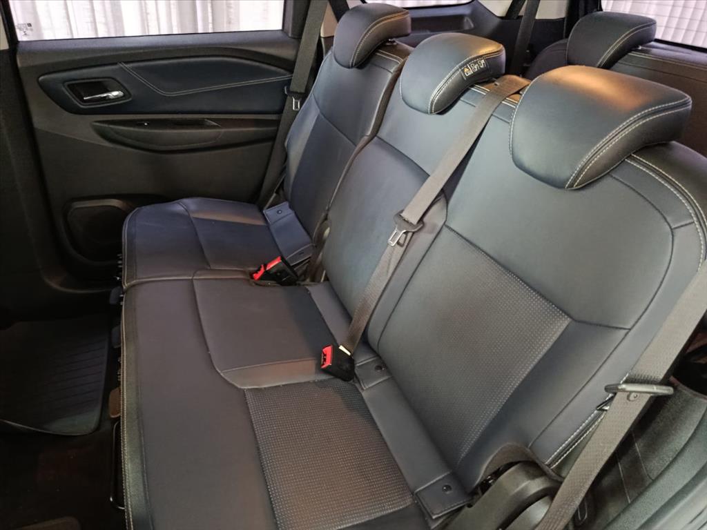 SPIN 1.8 PREMIER 8V FLEX 4P AUTOMÁTICO9