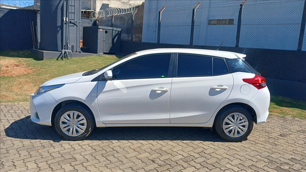 YARIS 1.5 16V FLEX XL MULTIDRIVE5