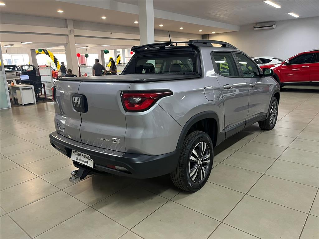 TORO 1.3 TURBO 270 FLEX FREEDOM AT63