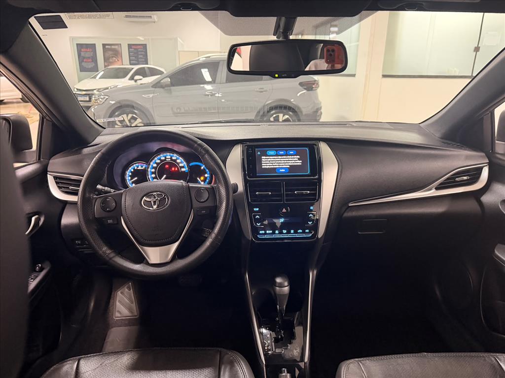 YARIS 1.3 16V FLEX XL PLUS TECH MULTIDRIVE6