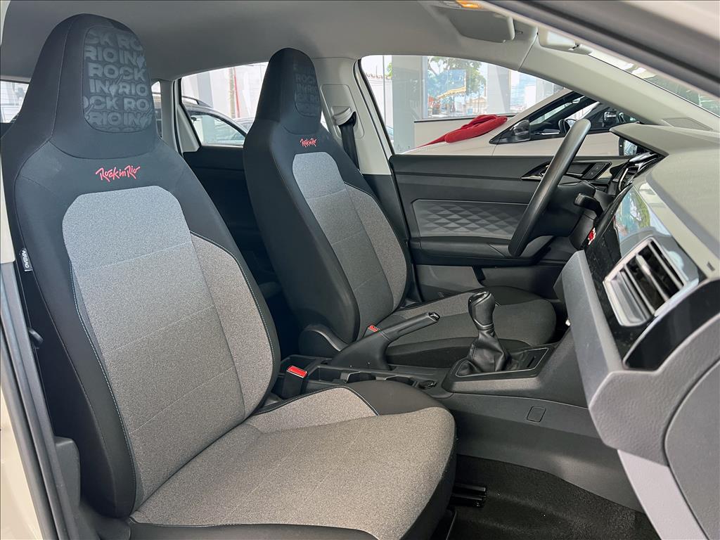 POLO 1.0 MPI ROCK IN RIO MANUAL18