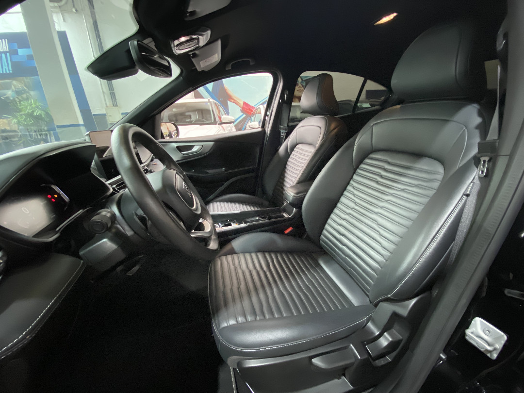 Fiat-FASTBACK-1.3 TURBO 270 FLEX LIMITED EDITION AT6