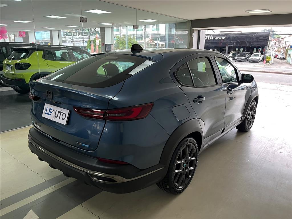 FASTBACK 1.0 TURBO 200 HYBRID IMPETUS CVT5