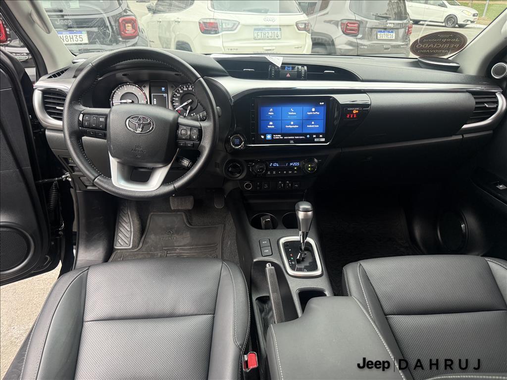 HILUX 2.8 D-4D TURBO DIESEL CD SRX 4X4 AUTOMÁTICO6