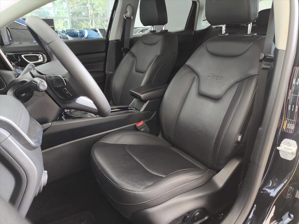 COMPASS 1.3 T270 TURBO FLEX LIMITED AT612