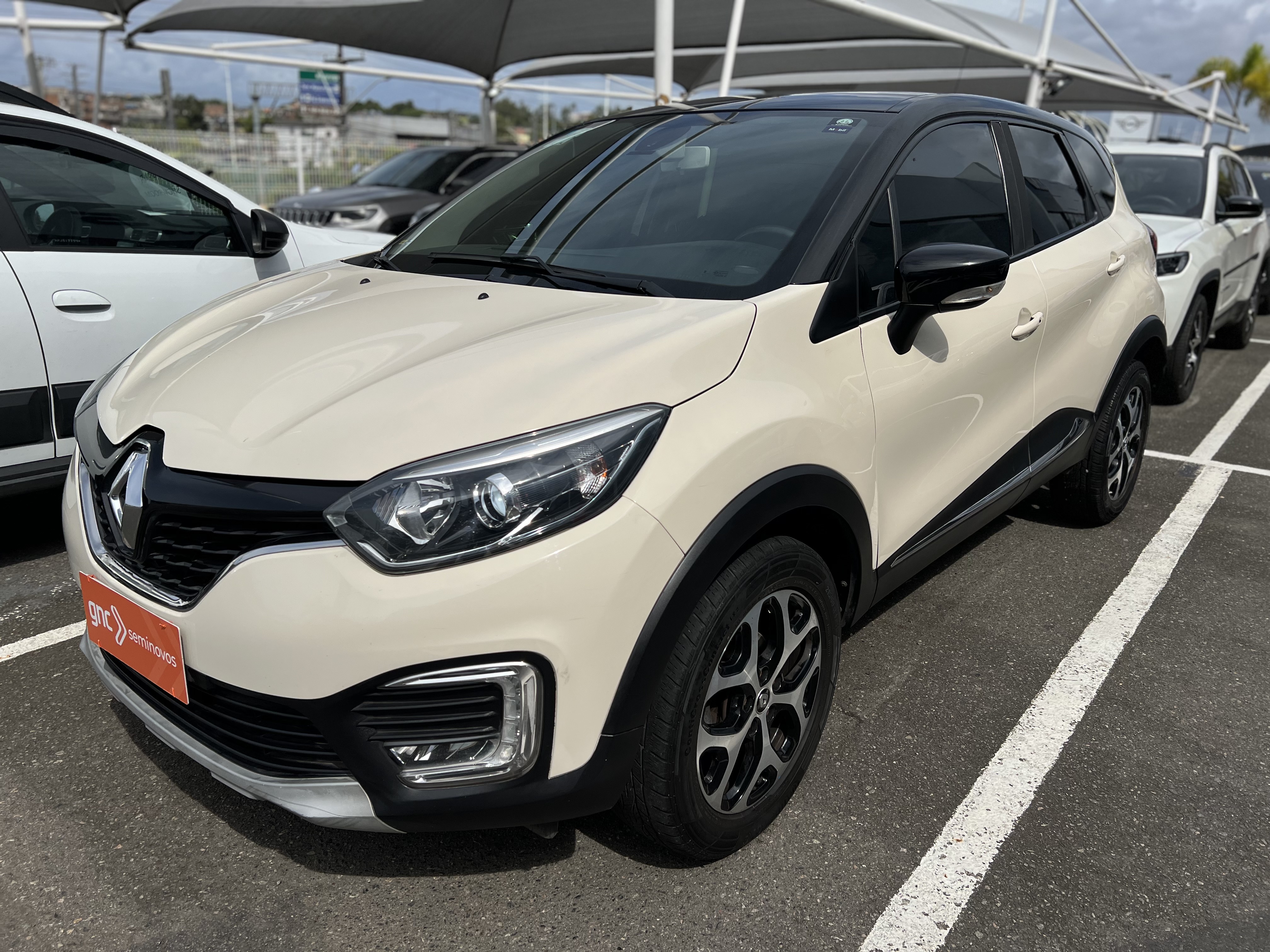 RENAULT CAPTUR 1.6 16V SCE FLEX INTENSE X-TRONIC