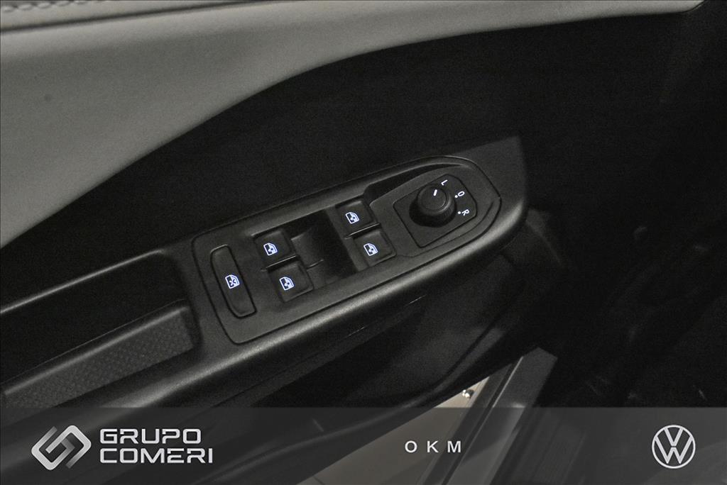 TAOS 1.4 250 TSI TOTAL FLEX COMFORTLINE AUTOMÁTICO13