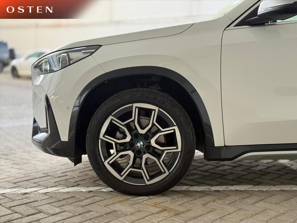 BMW-X1-2.0 16V TURBO GASOLINA SDRIVE20I X-LINE STEPTRONIC