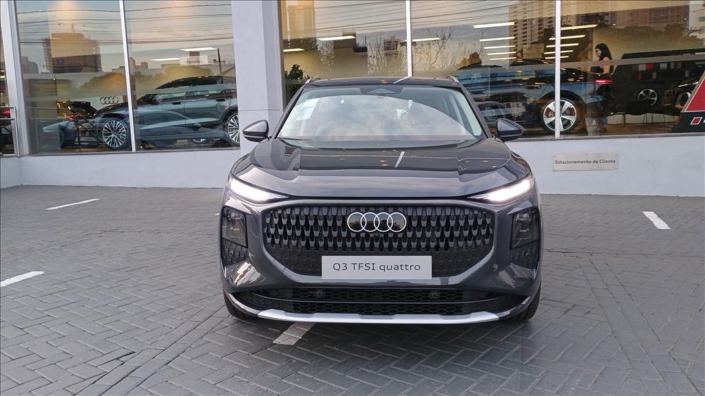 Q3 2.0 TFSI GASOLINA LAUNCH EDITION QUATTRO S TRONIC1