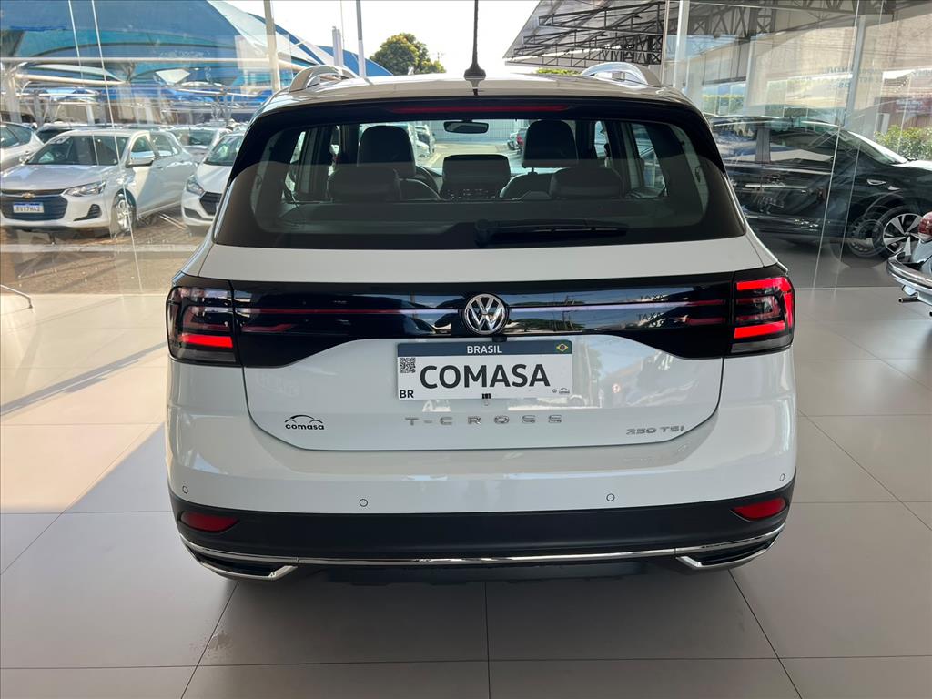 T-CROSS 1.4 250 TSI TOTAL FLEX HIGHLINE AUTOMÁTICO6
