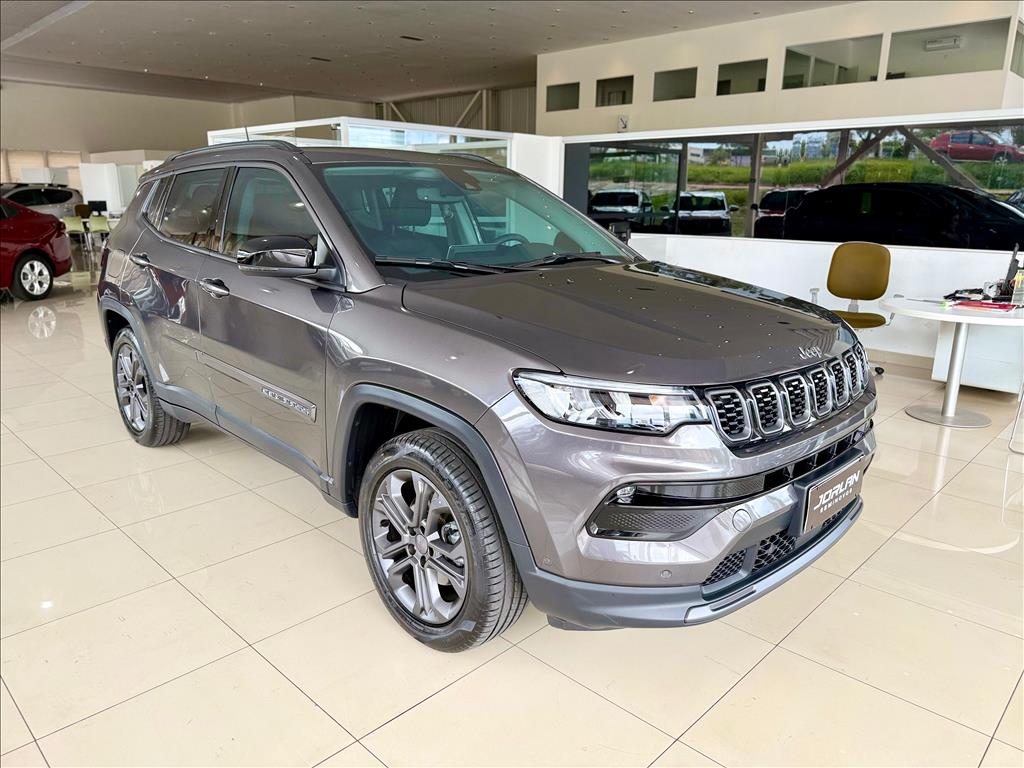 COMPASS 1.3 T270 TURBO FLEX LONGITUDE AT61