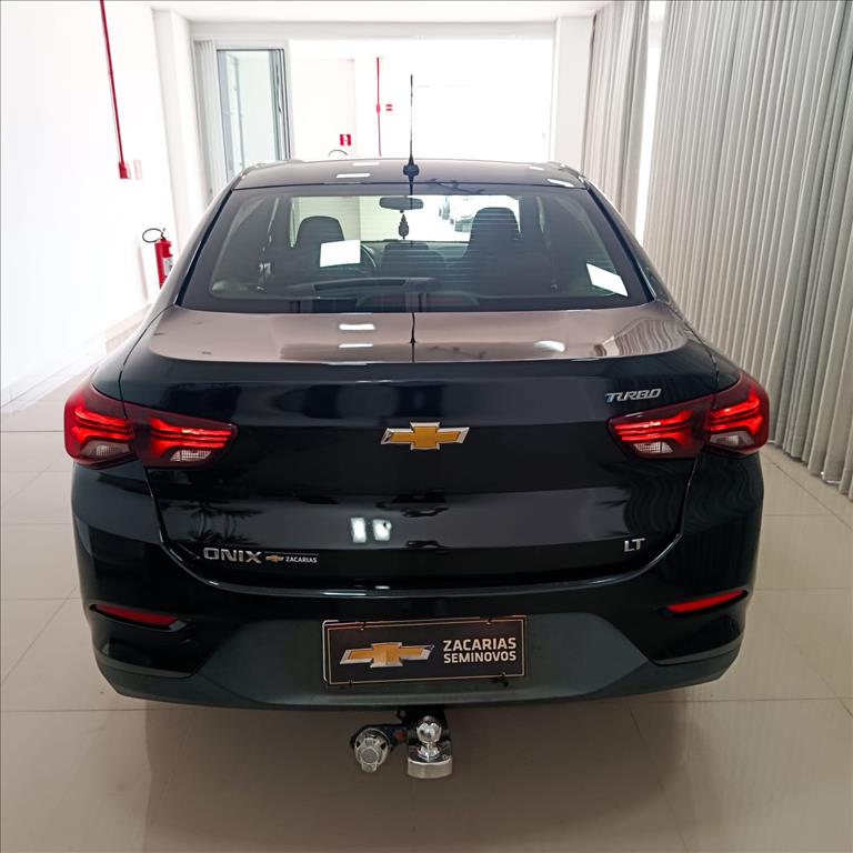 ONIX PLUS 1.0 TURBO FLEX LT AUTOMÁTICO3
