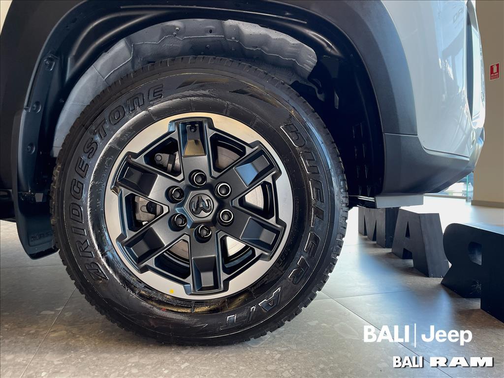 DAKOTA 2.2 TURBO DIESEL WARLOCK 4X4 AUTOMÁTICO5