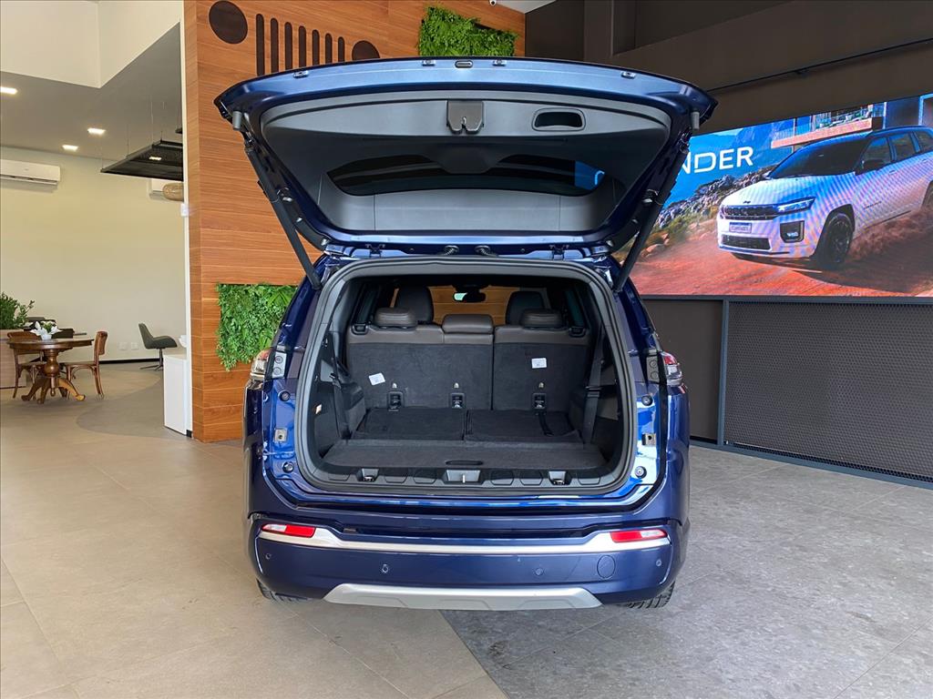 COMMANDER 1.3 T270 TURBO FLEX OVERLAND AT66