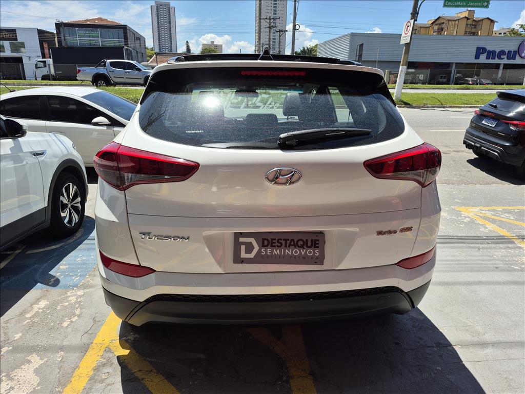 Foto ilustrativa do carro