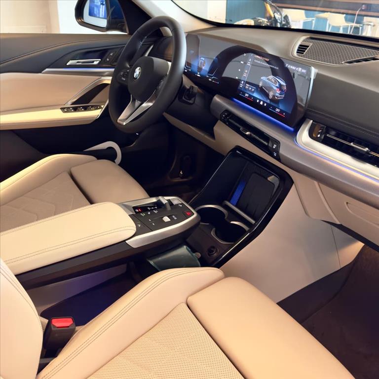 X1 2.0 16V TURBO GASOLINA SDRIVE20I X-LINE STEPTRONIC13