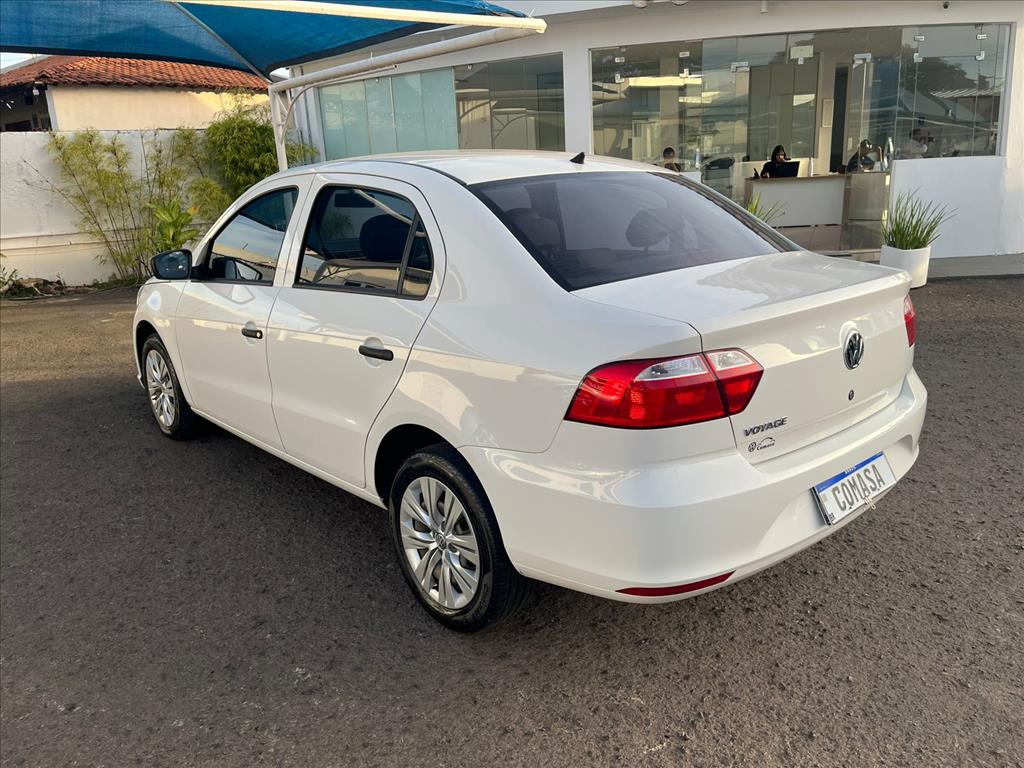 VOYAGE 1.0 12V MPI TOTALFLEX 4P MANUAL