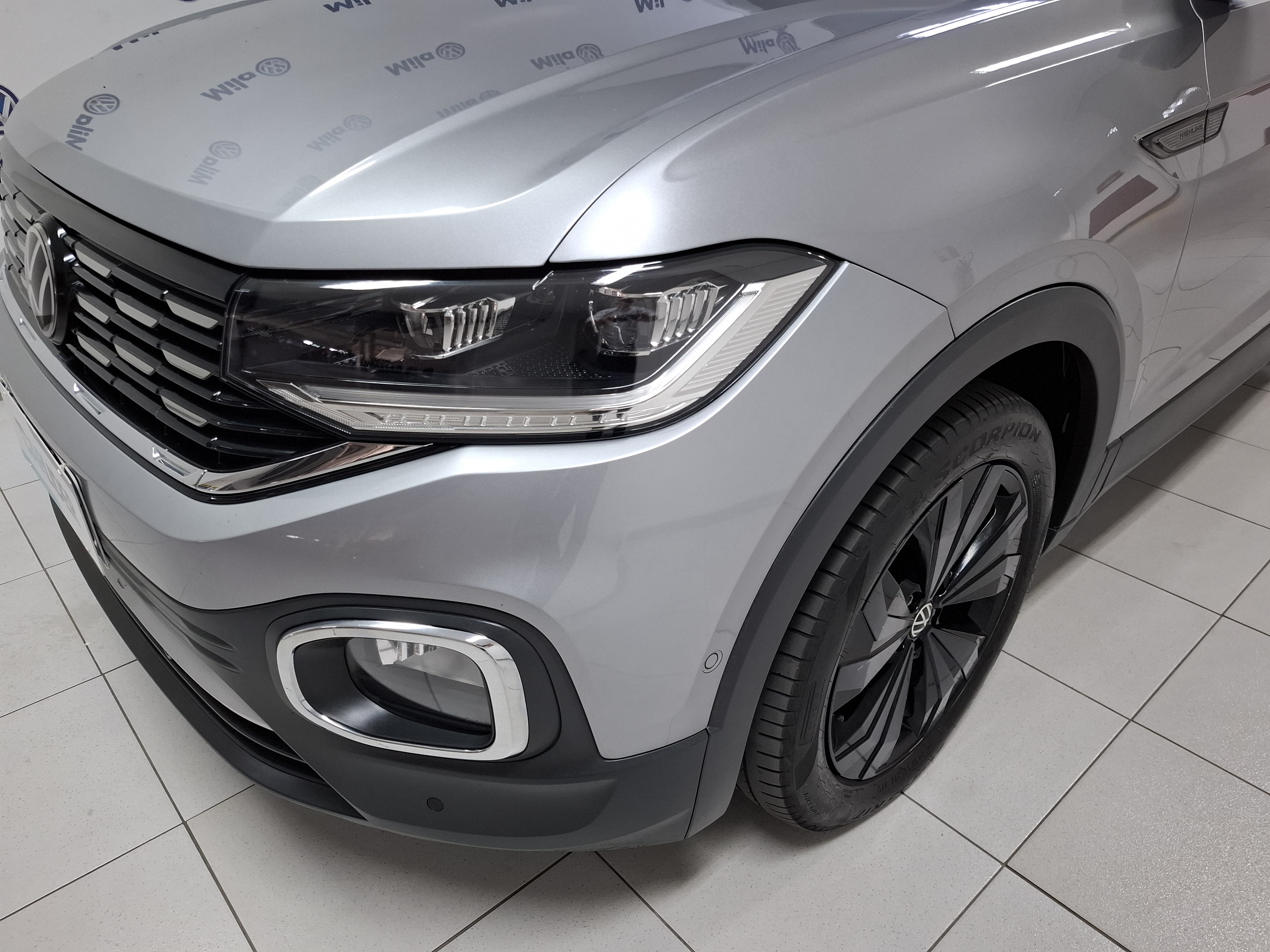T-CROSS 1.4 250 TSI TOTAL FLEX HIGHLINE AUTOMÁTICO2