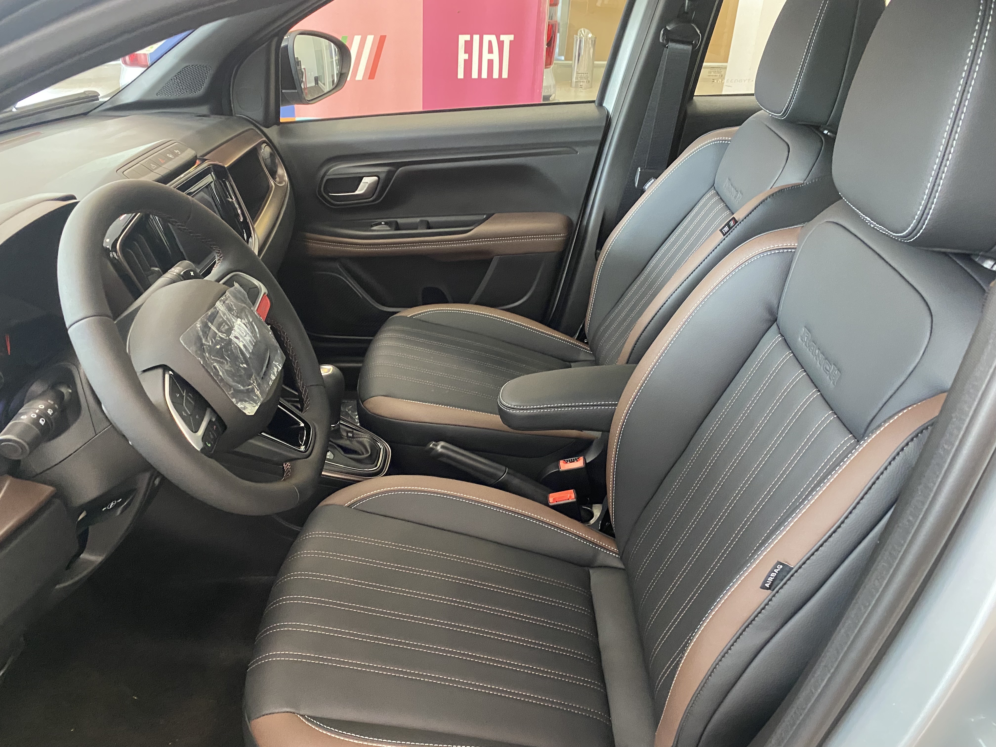 STRADA 1.0 TURBO 200 FLEX RANCH CD CVT9