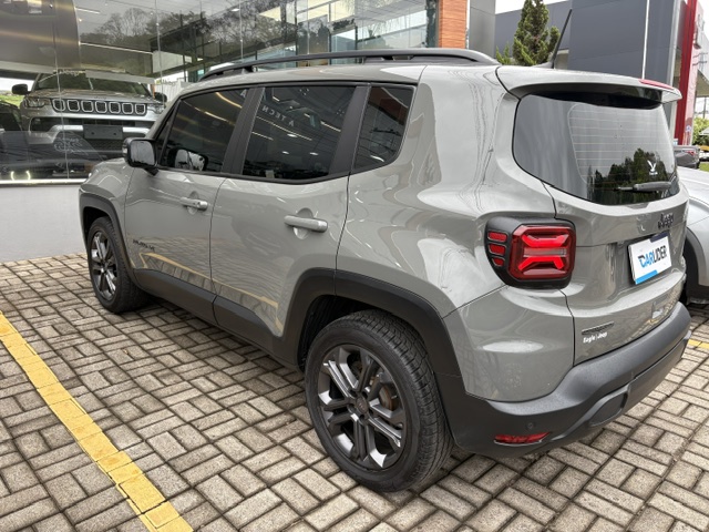 RENEGADE 1.3 T270 TURBO FLEX NIGHT EAGLE AT65
