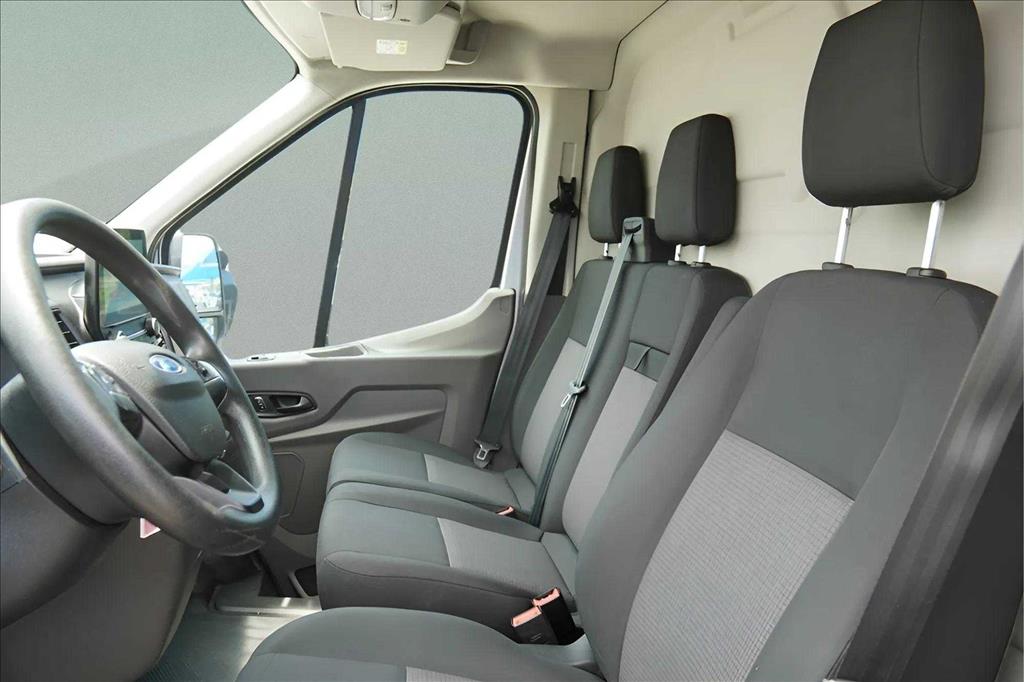 TRANSIT 2.0 ECOBLUE DIESEL FURGÃO L2H3 MANUAL9
