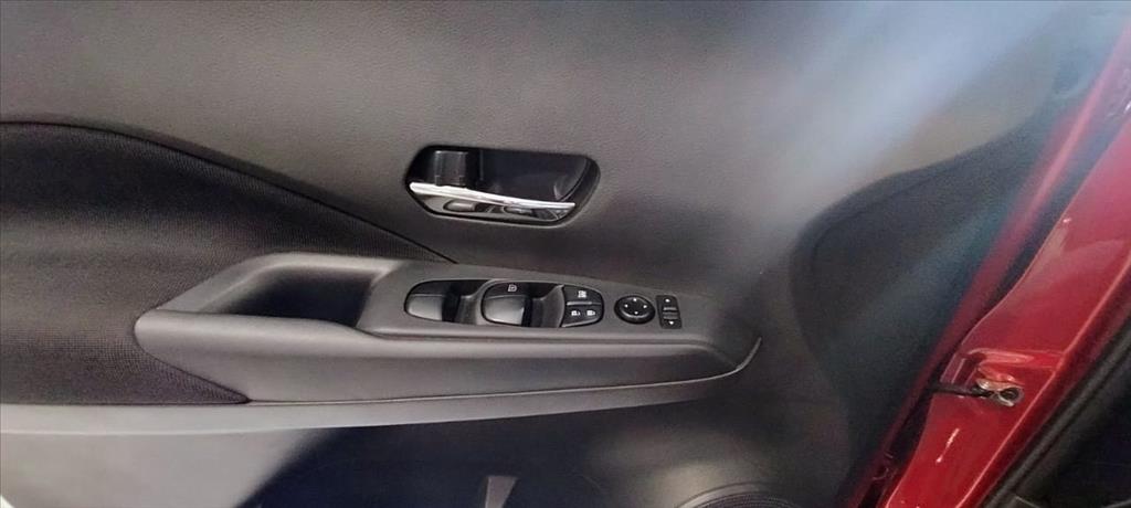KICKS 1.6 16V FLEXSTART SENSE XTRONIC KICKS 1.6 16V FLEXSTART SENSE XTRONIC