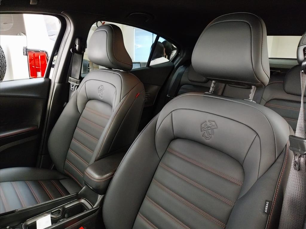 FASTBACK 1.3 TURBO 270 FLEX ABARTH AT610