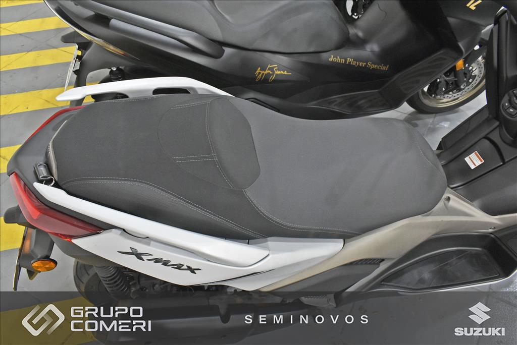 XMAX 250 CONNECTED ABS12