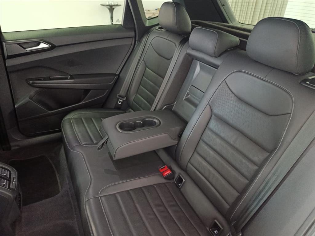 TAOS 1.4 250 TSI TOTAL FLEX HIGHLINE AUTOMÁTICO9