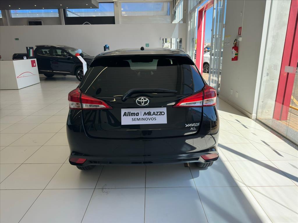 YARIS 1.5 16V FLEX XL PLUS CONNECT MULTIDRIVE10
