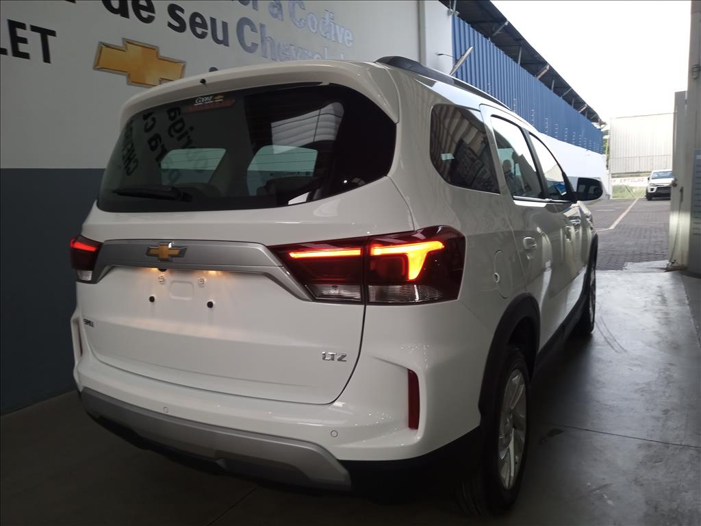 SPIN 1.8 LTZ 8V FLEX 4P AUTOMÁTICO2