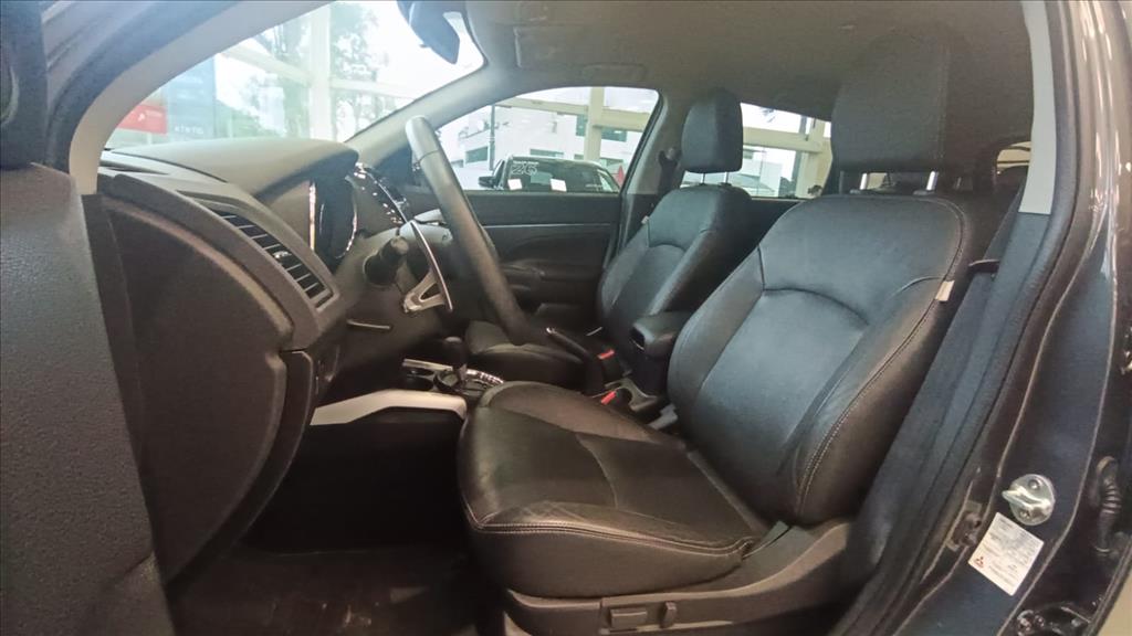 OUTLANDER 2.0 MIVEC FLEX SPORT HPE AUTOMÁTICO8