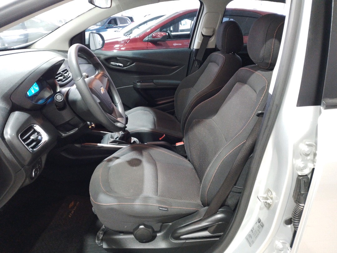 Chevrolet Onix 1.4 Mpfi LTZ 8V Flex 4P Manual - foto 3
