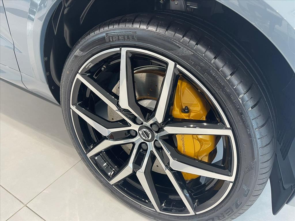 XC60 2.0 T8 RECHARGE POLESTAR ENGINEERED AWD GEARTRONIC5