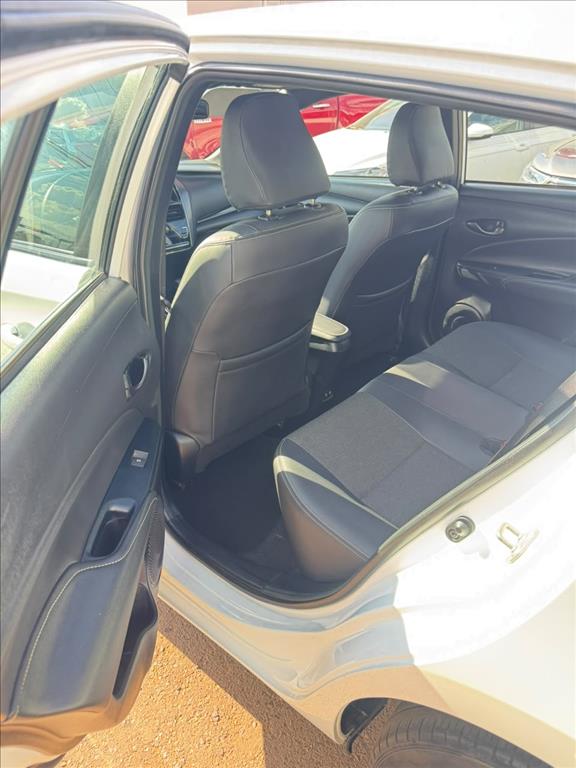 YARIS 1.5 16V FLEX XS CONNECT MULTIDRIVE13