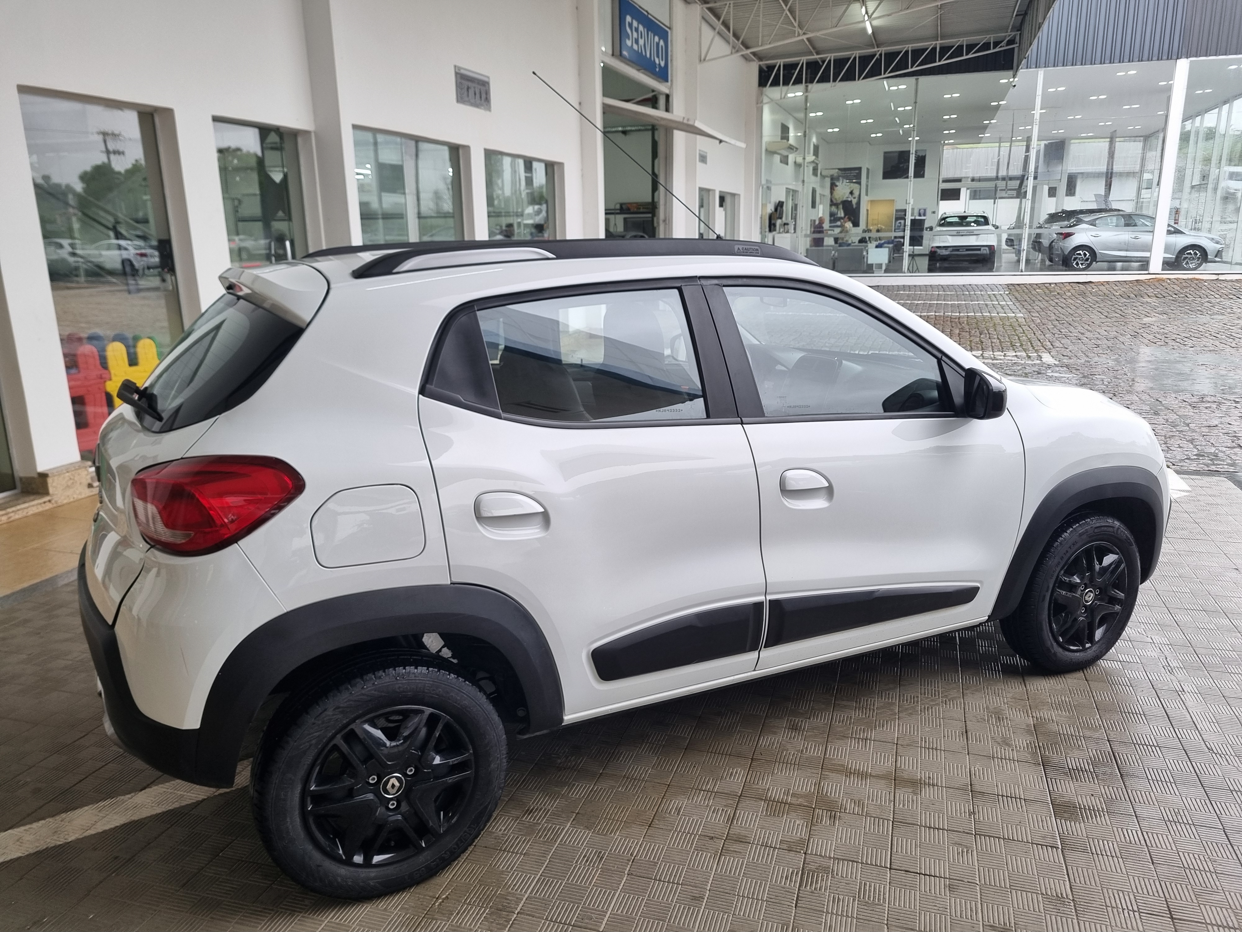 KWID 1.0 12V SCE FLEX OUTSIDER MANUAL3
