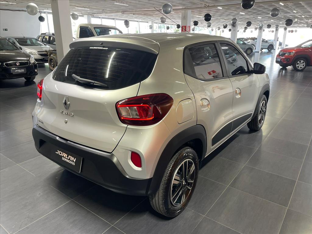 KWID 1.0 12V SCE FLEX INTENSE MANUAL10