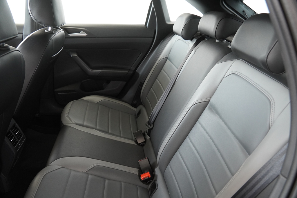 NIVUS 1.0 200 TSI TOTAL FLEX HIGHLINE AUTOMÁTICO7