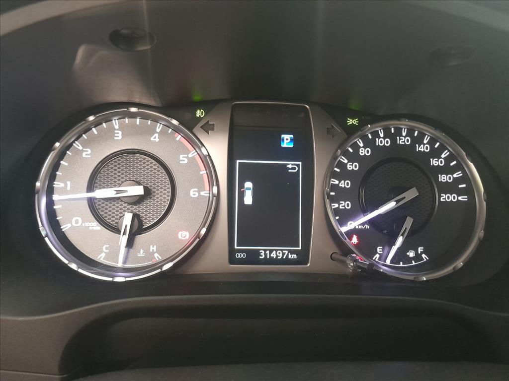 HILUX 2.8 D-4D TURBO DIESEL CD SRX PLUS 4X4 AUTOMÁTICO7
