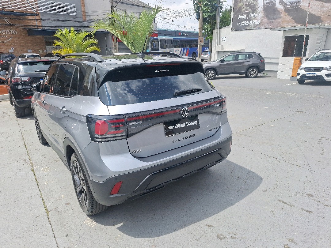 T-CROSS 1.4 250 TSI TOTAL FLEX HIGHLINE AUTOMÁTICO2